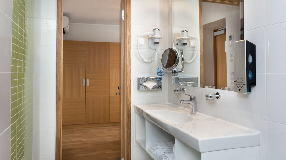 Bathroom 3, Pärnu Hotel, Pärnu