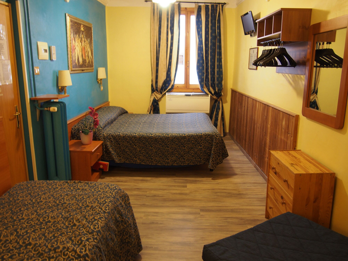 Bedroom 4, Hotel Santa Croce, Florence