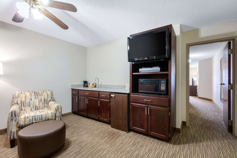 Others 5, Quality Inn & Suites Mountain Home North, Baxter