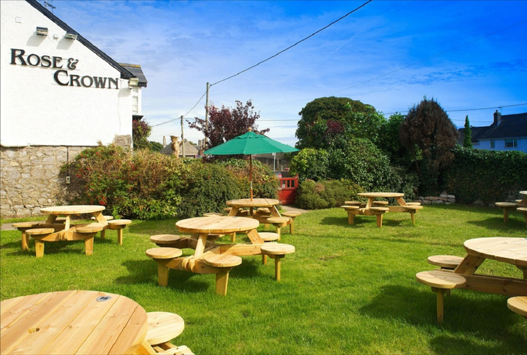 Food & Drinks 4, Rose And Crown, Bridgend