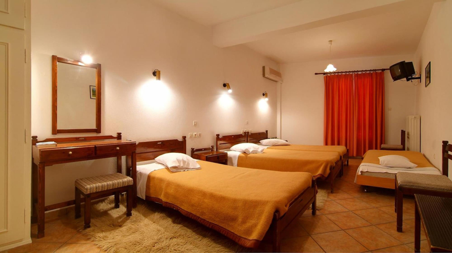 Bedroom 4, Orfeas Hotel, Central Greece
