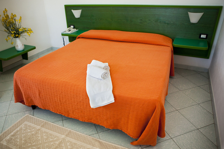 Bedroom 3, Hotel Piccada, Olbia-Tempio