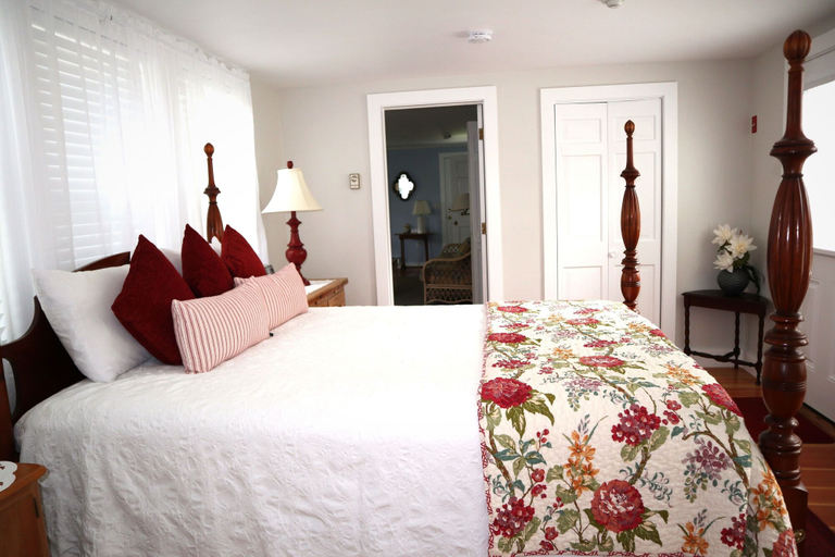 Bedroom 3, Whalewalk Inn and Spa, Barnstable