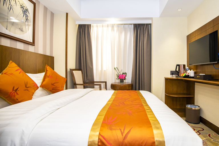 Bedroom 2, Fu Hua Hotel, Macao