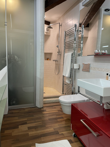 Bathroom 3, AB Ljubljana - Breg Apartments, Ljubljana