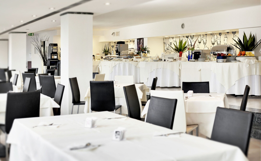 Food & Drinks 5, Mediterraneo Palace Hotel, Ragusa
