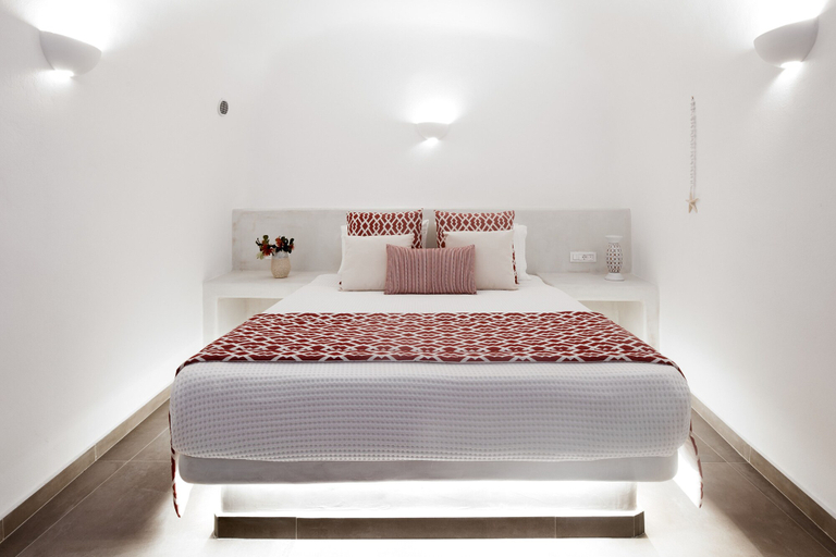 Bedroom 4, Mellow Luxury Cave, South Aegean