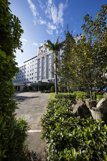 Exterior & Views 2, Ful Won Hotel, Taichung