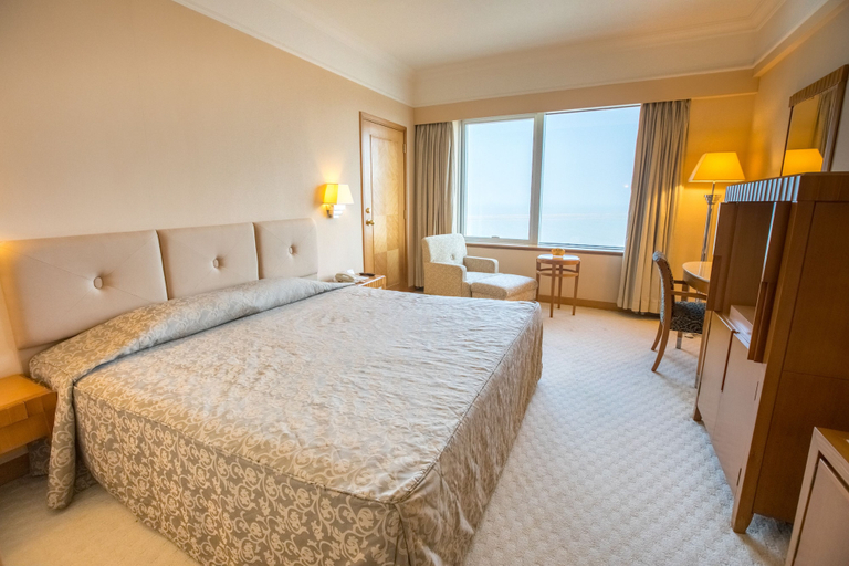 Bedroom 3, Golden Crown China Hotel, Macao