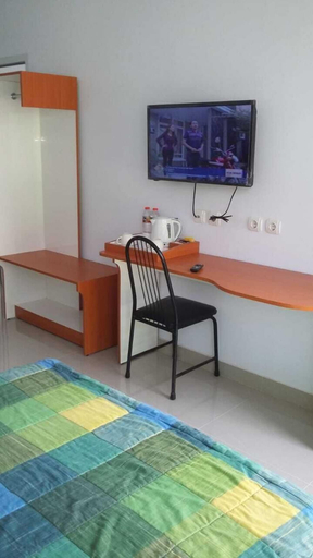 Bedroom 2, Hotel Suminar, Garut
