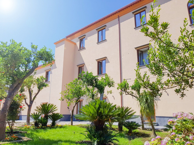 Exterior & Views 2, Villa Emanuel, Napoli