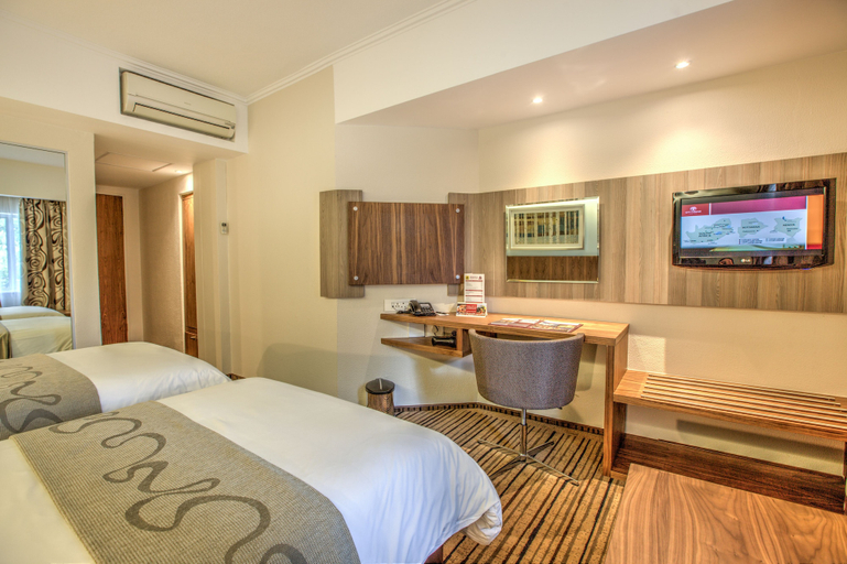 Bedroom 3, City Lodge Hotel Bryanston, City of Johannesburg