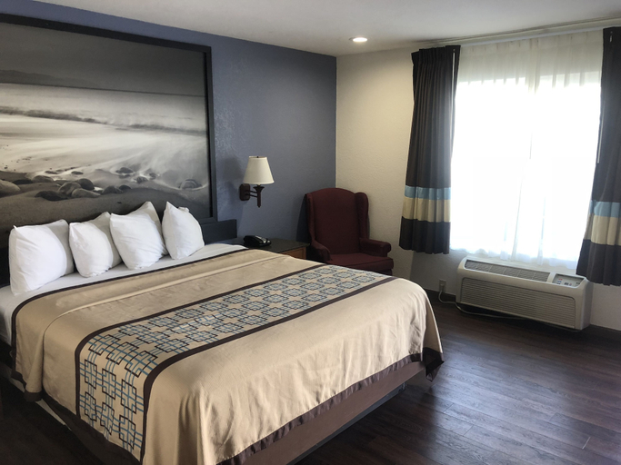 Bedroom 1, Northgate Motel, San Diego