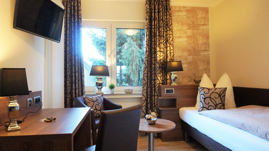 Bedroom 4, Hotel Restaurant Hackmann-Atter, Osnabrück