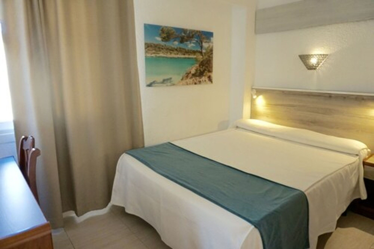 Bedroom 3, Apartamentos Ben-Hur, Baleares