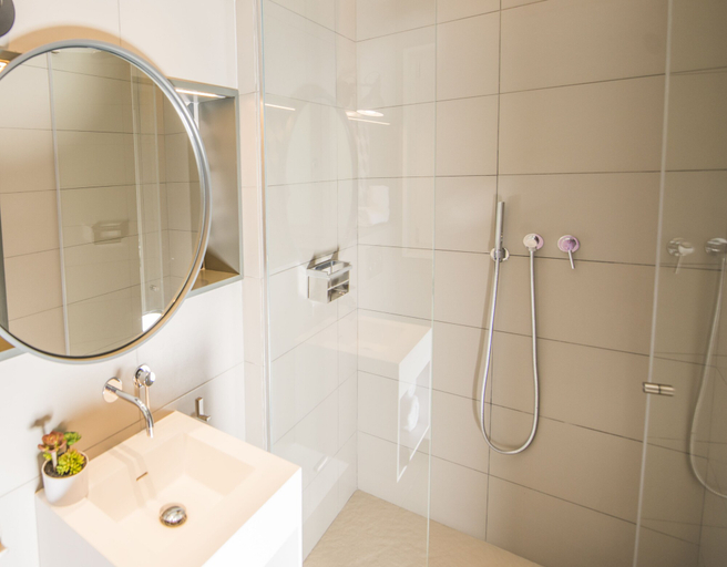 Bathroom 4, Mosaic by Ona, Barcelona