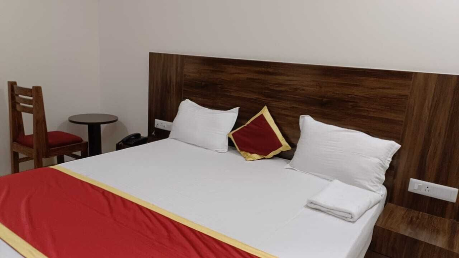Bedroom 4, Hotel Harmony Rooms & Banquet, Patna