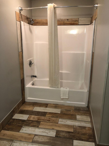 Bathroom 4, Deerfield Inn & Suites, Williamson