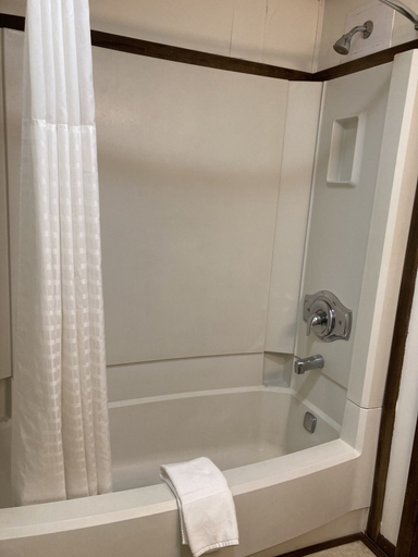 Bathroom 4, The Inn at Lewes, Sussex