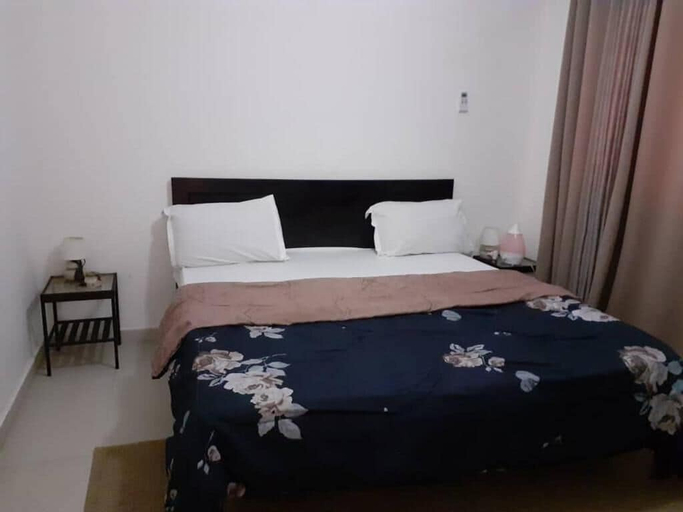 Bedroom, STUDIO OUEST FOIRE DAKAR, Dakar