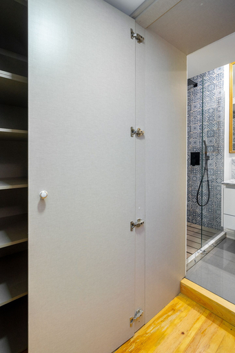 Bathroom 3, Great Location & Family Apartment, Lisbon