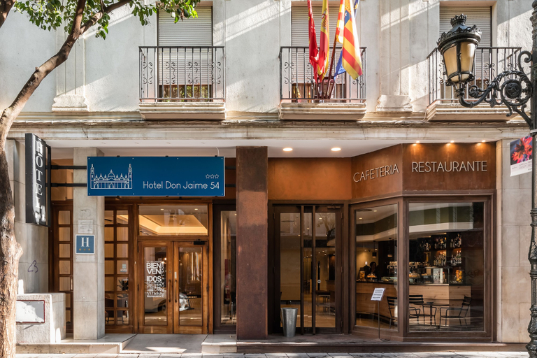 Exterior & Views 2, Hotel Don Jaime 54, Zaragoza