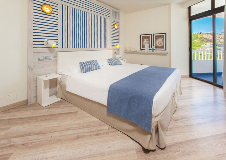 Bedroom 4, Corallium Beach by Lopesan Hotels - Adults Only, Las Palmas