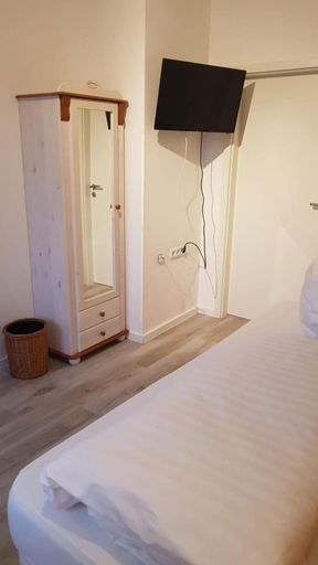 Bedroom 4, Gasthof zur Alten Post, Mansfeld-Südharz