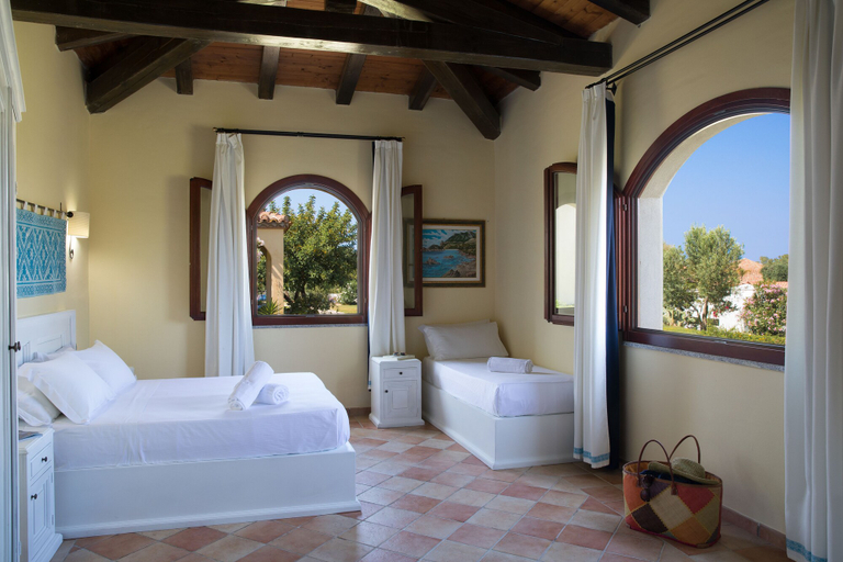 Bedroom 5, Cala Luas Resort, Ogliastra