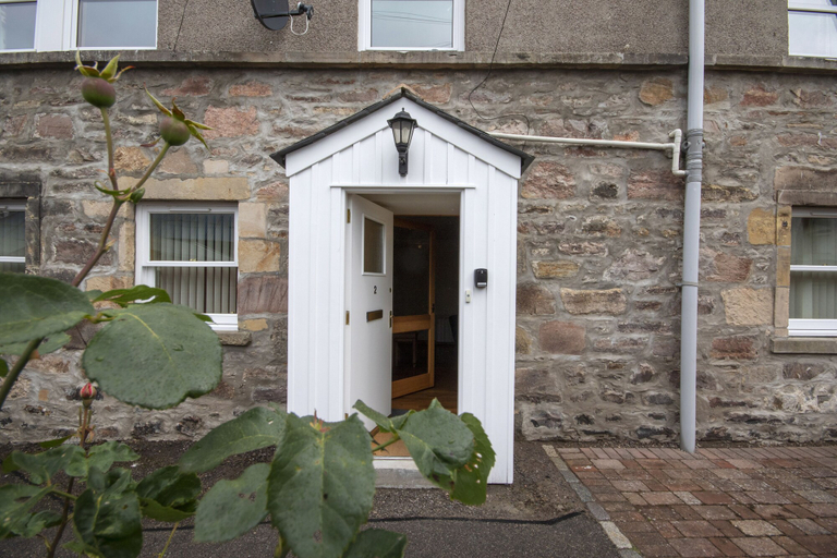 Exterior & Views 2, 2 Varis Apartments, Moray