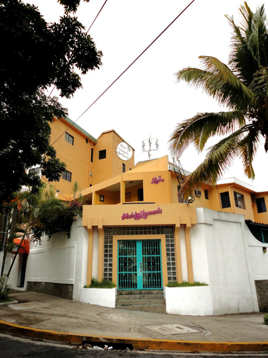 Exterior & Views 2, Hotel Miramonte & apartments, San Salvador
