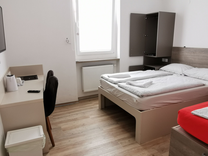 Bedroom 5, Rooms Ambrozic, Ljubljana