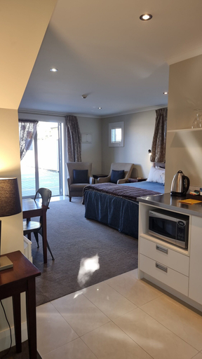 Bedroom 2, The Mews Oamaru, Waitaki