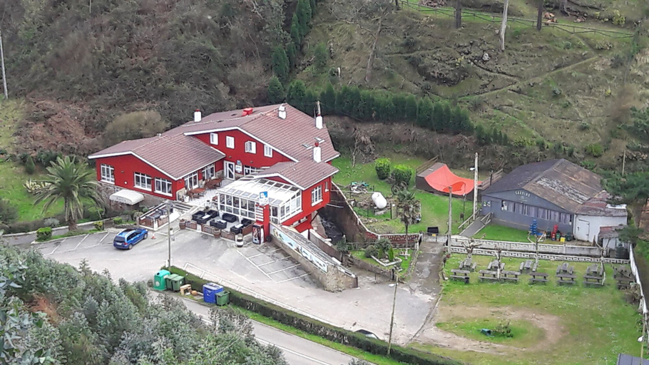 Exterior & Views 2, Hotel Azpiazu, Asturias
