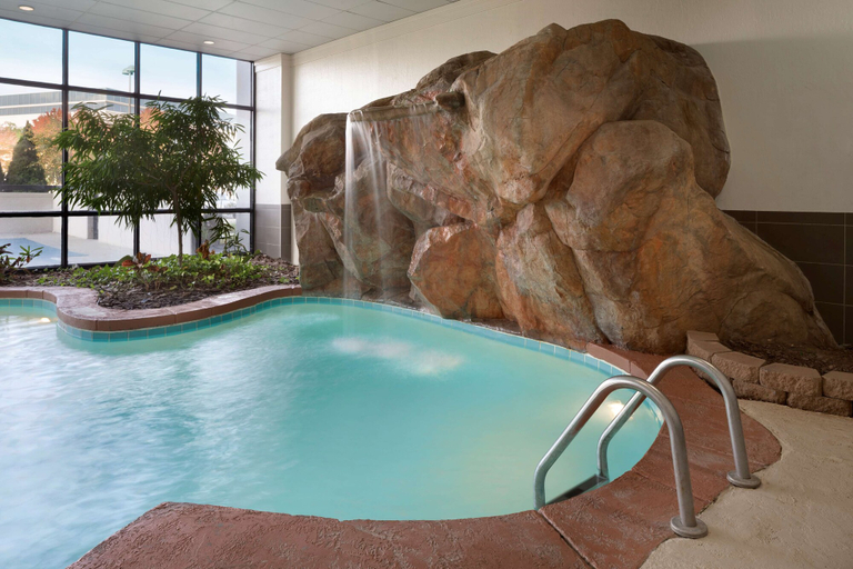 Sport & Beauty 3, Embassy Suites By Hilton Columbus, Franklin