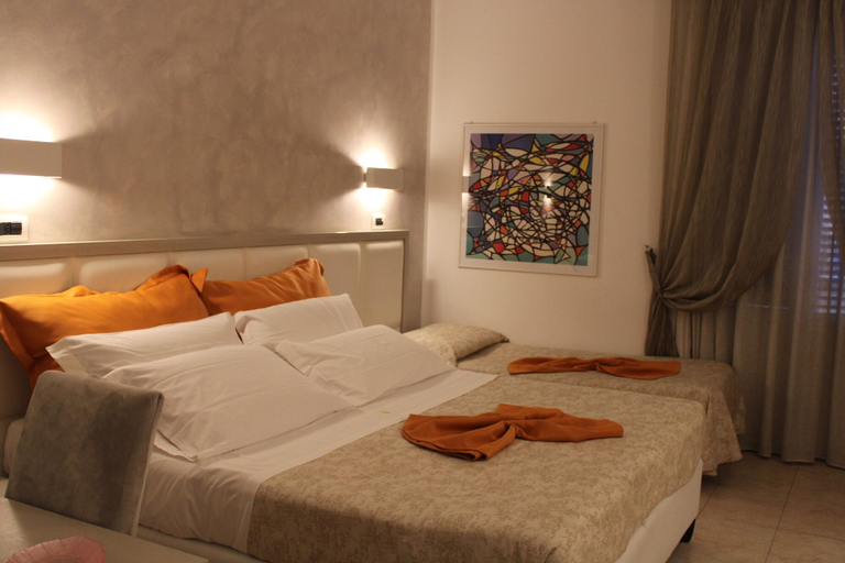 Bedroom 3, Artemisia Palace Hotel, Palermo