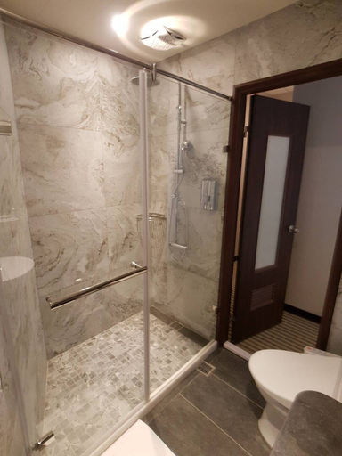 Bathroom 5, Sumiyosh 20-1, Taipei City