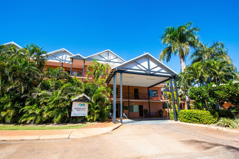 Exterior & Views 2, Bayside Holiday Apartments, Broome