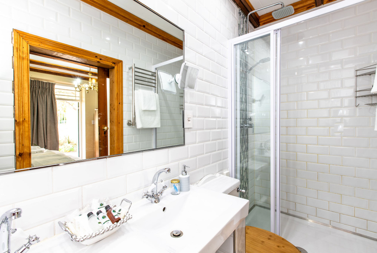 Bathroom 5, Evergreen Manor And Spa, Cape Winelands