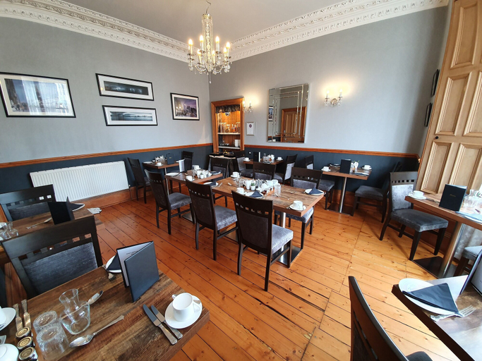Food & Drinks 5, Lauderville Guest House, Edinburgh