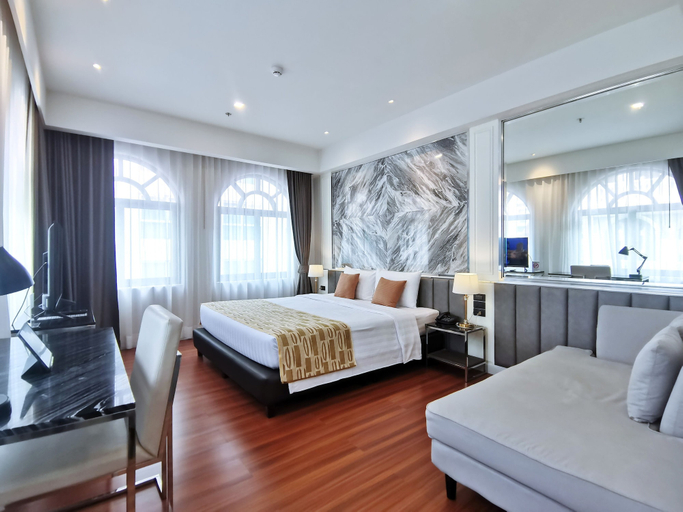 Bedroom 2, The Bless Hotel and Residence, Wattana