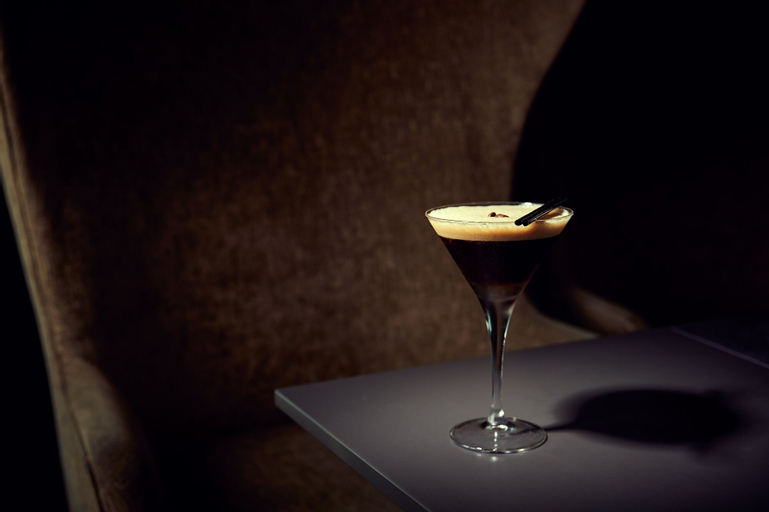 Food & Drinks 19
