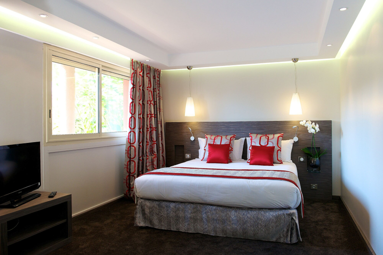 Bedroom 3, Servotel Saint Vincent, Alpes-Maritimes