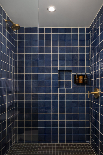 Bathroom 4, Hotel Marina Riviera, San Bernardino