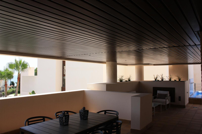 Food & Drinks 5, Apartment with Private Swimming Pool, Málaga