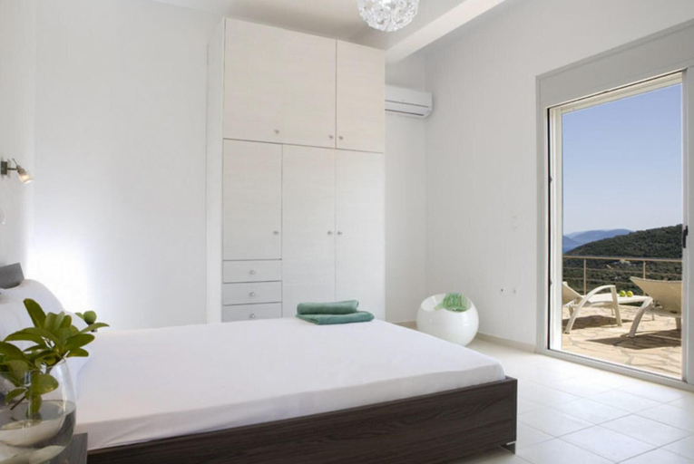 Bedroom 3, Villa Faneromeni, Ionian Islands