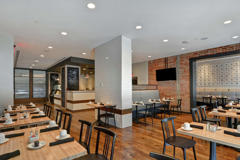 Food & Drinks 5, The Cincinnatian Hotel Curio Collection by Hilton, Cincinnati