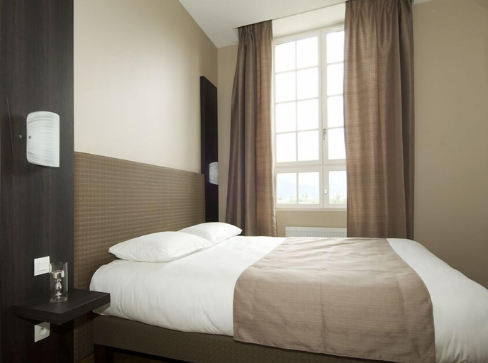 Bedroom 2, Tempologis - Chateau de la Rochette, Isère