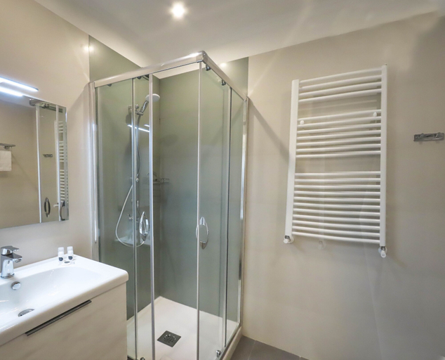Bathroom 5, My Maison 109, Roma