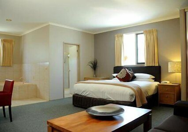 Bedroom 3, Quality Inn Colonial, Gr. Bendigo - Central